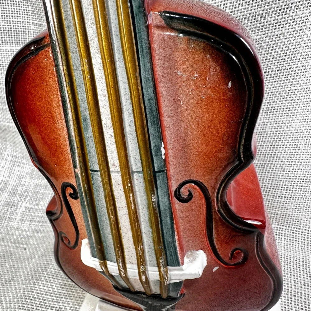 N/A vintage ceramic